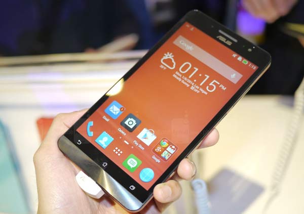 Smartphone gi&aacute; rẻ dưới 6 triệu đồng Asus Zenfone 6 thuộc bộ ba Zenfone của Asus đang g&acirc;y sốt tr&ecirc;n thị trường điện thoại hiện nay