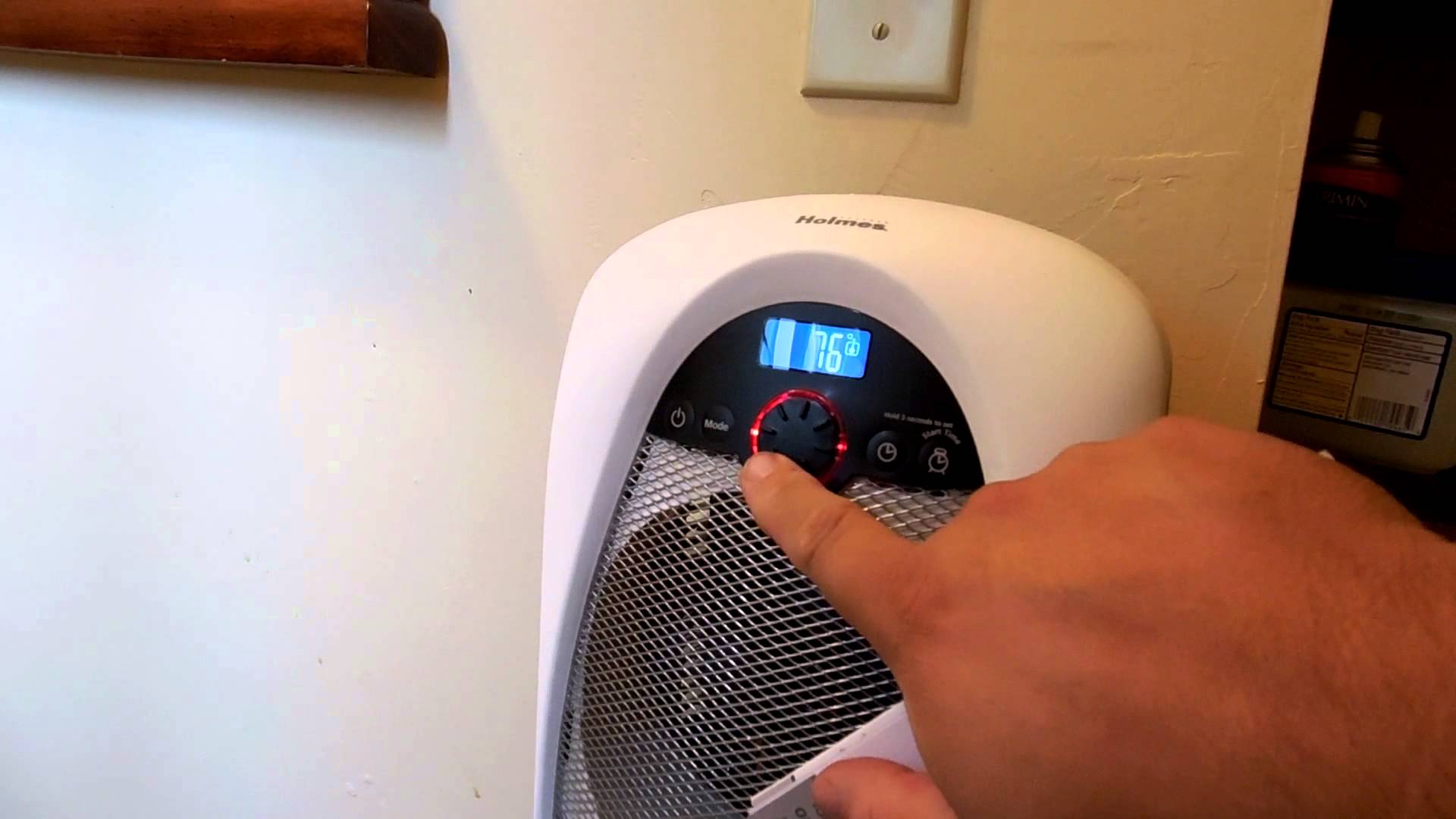Holmes HFH436 l&agrave; mẫu M&aacute;y sưởi m&ugrave;a đ&ocirc;ng b&aacute;n chạy nhất trong thời gian qua với gi&aacute; b&aacute;n hấp dẫn