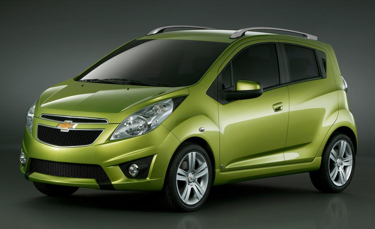 Sở hữu Chevrolet Spark để c&ugrave;ng cả gia đ&igrave;nh du lịch trong dịp Tết Nguy&ecirc;n Đ&aacute;n