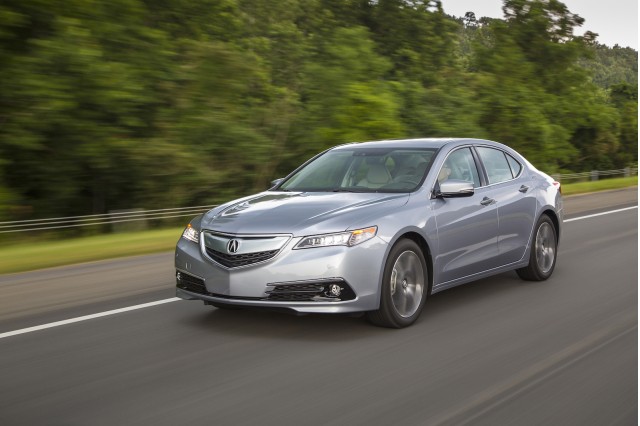 Acura TLX: Đây là mẫu xe sở hữu hệ thống giảm xóc có thể điều chỉnh tốt nhất từ trước tới nay và được kỳ vọng sẽ thay thế cả hai đàn anh là TL và TSX trong phân khúc xe sang tầm trung.