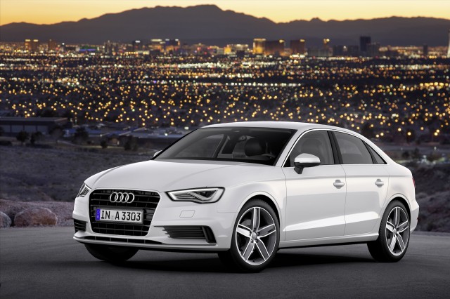 Audi A3 2015: Đây là chiếc xe được giới chuyên môn bình chọn là xe của năm và hiện đang làm khuynh đảo thị trường xe sang tại Mỹ