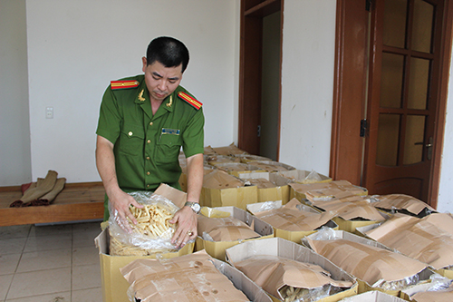 Nếu kh&ocirc;ng bị bắt giữ, số bim bim đề l&ugrave;i ng&agrave;y sản xuất sẽ được ti&ecirc;u thụ tại c&aacute;c tỉnh ph&iacute;a Nam. 