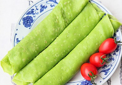 B&aacute;nh crepe rau cải thơm ngon cho b&eacute; c&oacute; thể ăn kh&ocirc;ng hoặc ăn k&egrave;m với kem tươi, nước sốt... đều được nh&eacute;.