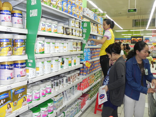 C&aacute;c si&ecirc;u thị, đại l&yacute;, cửa h&agrave;ng b&aacute;n sai gi&aacute; sẽ bị xử phạt theo quy định 