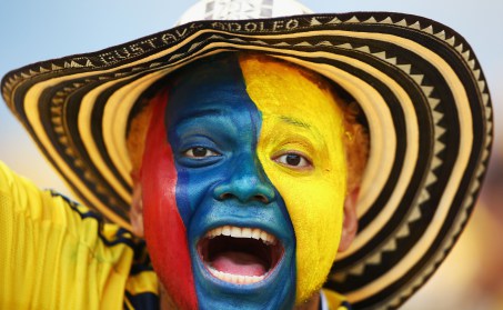 Cổ động viên Columbia đang hò reo cuồng nhiệt