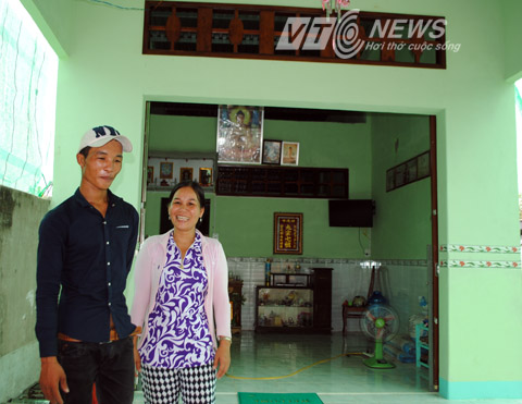 Hào Anh nhờ mẹ đòi nợ giúp số tiền 50 triệu cho bạn gái vay. Hào Anh nhờ mẹ đòi nợ giúp số tiền 50 triệu cho bạn gái vay.