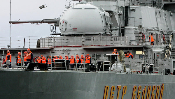 T&agrave;u tuần dương t&ecirc;n lửa Peter the Great của Nga