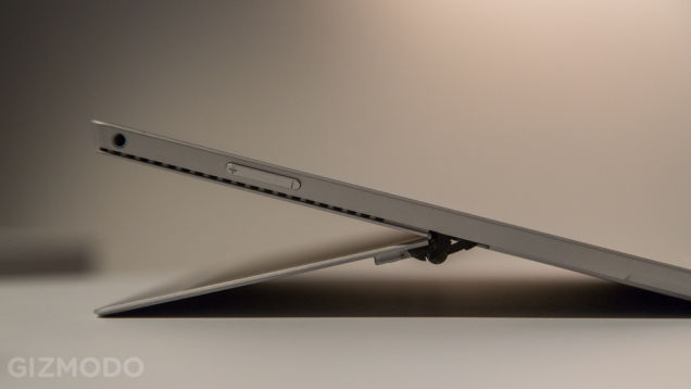 Microsoft Surface Pro 3 si&ecirc;u mỏng v&agrave; nhẹ