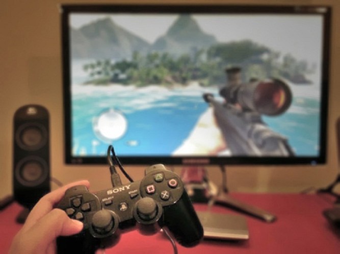 C&aacute;c game thủ c&oacute; thể sẽ ph&acirc;n v&acirc;n v&agrave; kh&ocirc;ng biết chọn loại n&agrave;o v&igrave; nhiều loại được b&aacute;n tr&agrave;n lan tr&ecirc;n thị trường. Nếu chọn mua tay cầm chơi game chỉ dựa tr&ecirc;n mức gi&aacute; th&igrave; nhiều khi sẽ mua phải loại k&eacute;m chất lượng, d&ugrave;ng được v&agrave;i h&ocirc;m đ&atilde; liệt c&aacute;c n&uacute;t điều khiển.