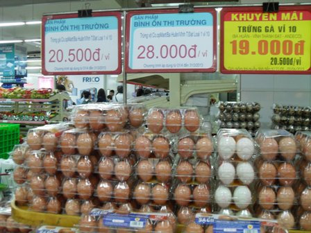 Trứng gia cầm tại th&agrave;nh phố HCM tăng 2.000 &ndash; 3.000 đồng/hộp 