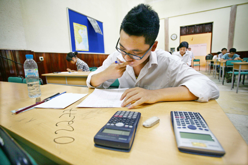 th&iacute; sinh kh&ocirc;ng cần giấy b&aacute;o dự thi ĐH, CĐ
