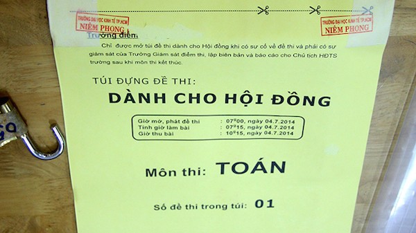ra đề thi đại học