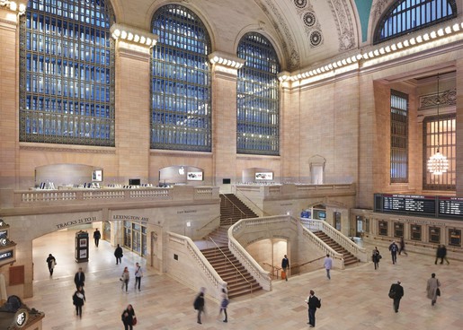 Cửa h&agrave;ng apple ở Grand Central
