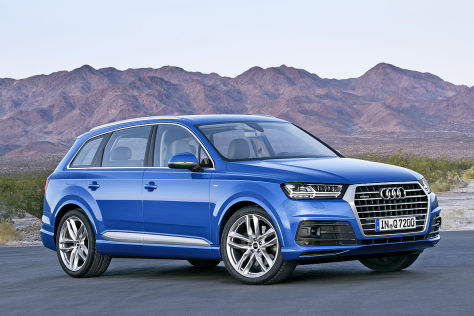 Xe Audi Q7 c&oacute; thiết kế ho&agrave;n to&agrave;n mới với những đường thẳng dứt kho&aacute;t tạo g&acirc;n cho th&acirc;n xe