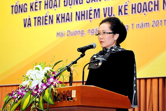 B&agrave; Ng&agrave; đ&atilde; tiếp quản vị tr&iacute; l&atilde;nh đạo Tập đo&agrave;n Nam Cường sau khi chồng b&agrave; l&agrave; doanh nh&acirc;n Trần Văn Cường qua đời đầu năm 2010