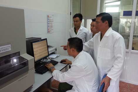 H&agrave;nh tr&igrave;nh x&eacute;t nghiệm ADN xương đ&ugrave;i chị Huyền