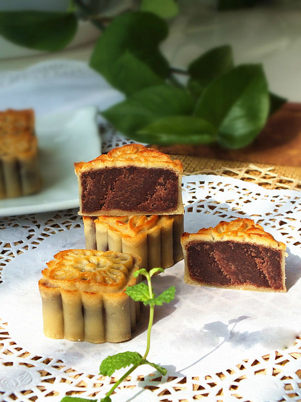Bánh nướng nh&acirc;n đ&acirc;̣u đỏ thơm ngon và b&ocirc;̉ dưỡng