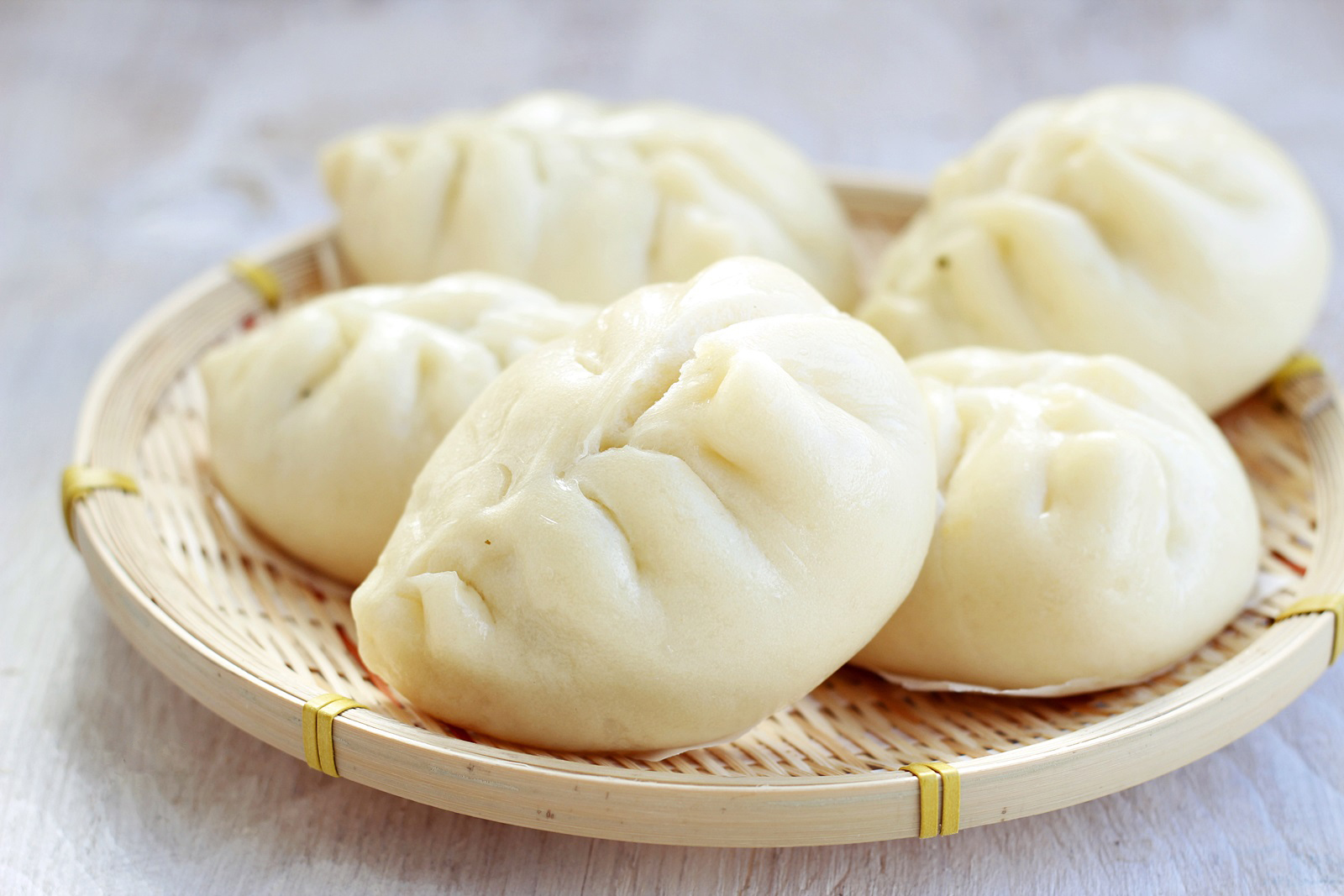 C&aacute;ch l&agrave;m b&aacute;nh bao đậu đỏ đơn giản v&agrave; nhanh ch&oacute;ng