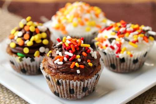 C&aacute;ch l&agrave;m b&aacute;nh cupcake kh&aacute; đơn giản v&agrave; nhanh ch&oacute;ng