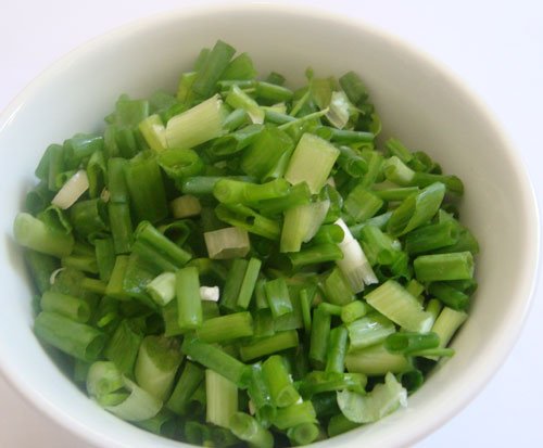 H&agrave;nh tươi cắt kh&uacute;c