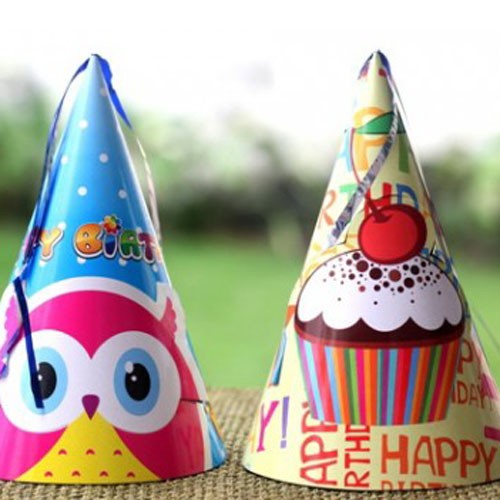C&aacute;ch l&agrave;m mũ ch&oacute;p sinh nhật rất nhanh v&agrave; đơn giản