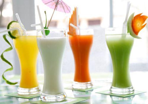 tr&aacute;nh xa sinh tố hoa quả khi giảm c&acirc;n