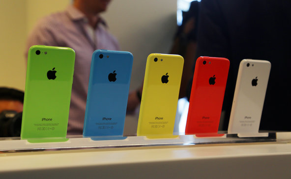 iPhone 5C với m&agrave;u sắc rực rỡ