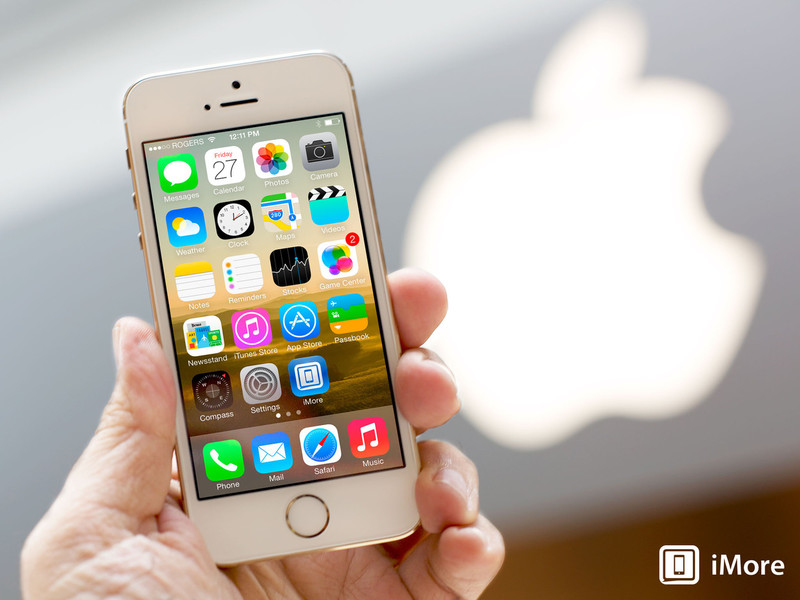 chiếc iPhone đầu ti&ecirc;n được t&iacute;ch hợp c&ocirc;ng nghệ cảm biến v&acirc;n tay