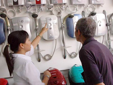Mọi người n&ecirc;n chọn b&igrave;nh n&oacute;ng lạnh c&oacute; nh&atilde;n hiệu uy t&iacute;n để đảm bảo chất lượng v&agrave; bảo h&agrave;nh