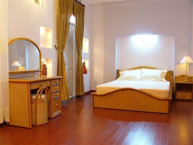 Khi chọn đồ nội thất cần lưu &yacute; đến chất liệu tốt, bền v&agrave; ph&ugrave; hợp phong thủy