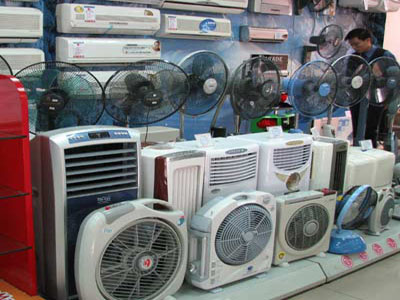 N&ecirc;n chọn mua đồ gia dụng gi&aacute; b&igrave;nh d&acirc;n, ph&ugrave; hợp với nhu cầu sử dụng để tiết kiệm chi ti&ecirc;u