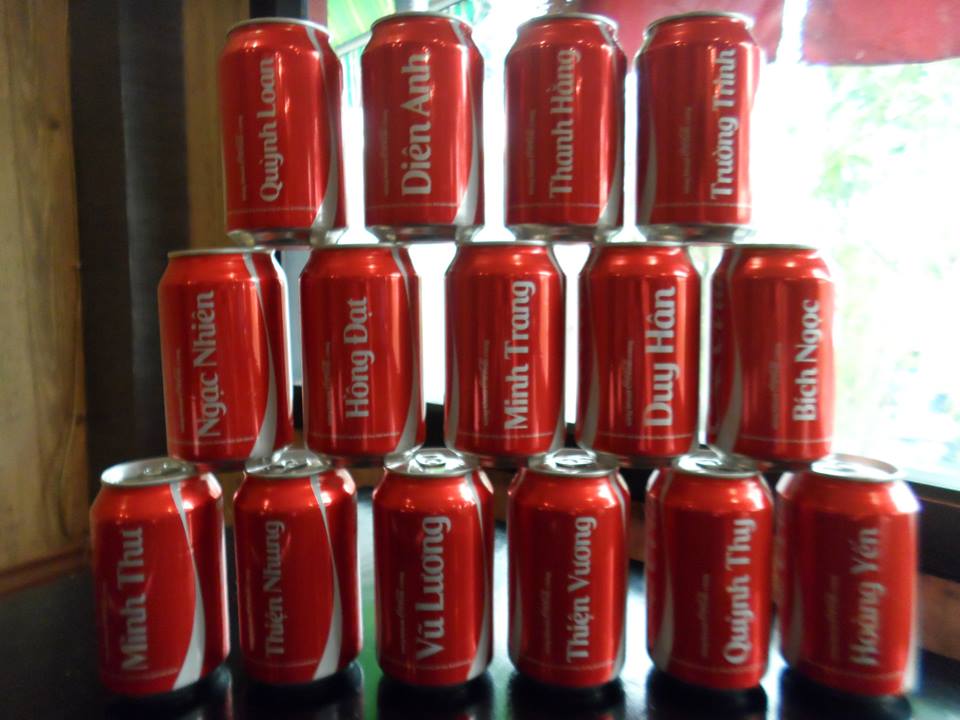 Nhờ Coca, nhiều cửa hàng dịch vụ in tên kiếm bộn tiền