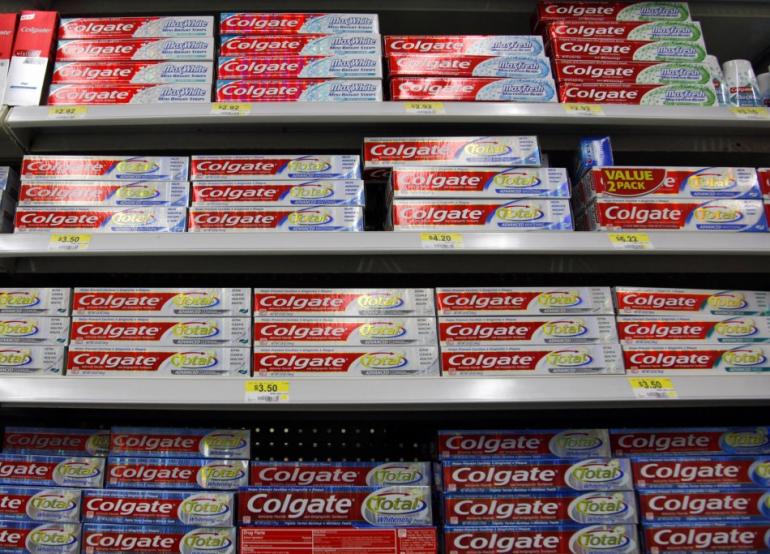 Kem đ&aacute;nh răng Colgate Total c&oacute; thể chứa 13Win21 con - Tri ân hội viên mỗi tháng 2000 tỷ g&acirc;y ung thư
