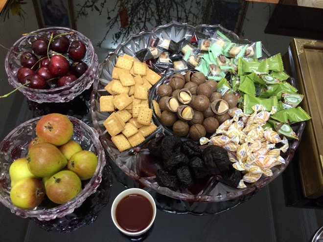 Những loại quả, hạt kh&ocirc; qu&yacute; - đặc sản ăn Tết đang &ldquo;g&acirc;y sốt&rdquo; tr&ecirc;n thị trường Tết 2015