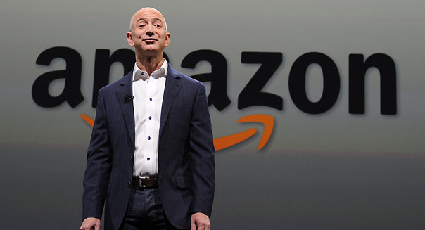 Hiện nay c&ocirc;ng ty Amazon đang chiếm ưu thế trong cuộc chiến điện to&aacute;n đ&aacute;m m&acirc;y