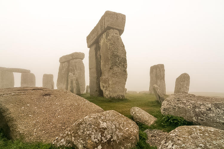 Ph&aacute;t hiện h&agrave;ng loạt di t&iacute;ch xung quanh Stonehenge