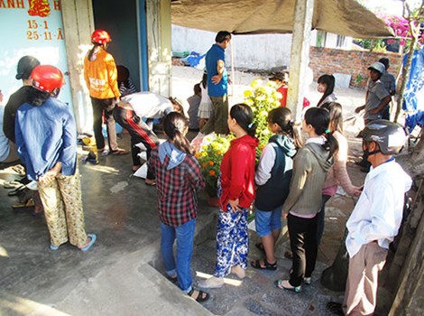 Tin tức mới cập nhật hôm nay đề cập đến 3 học sinh tử vong khi tắm dưới hồ nước gần nghĩa địa Tin tức mới cập nhật hôm nay đề cập đến 3 học sinh tử vong khi tắm dưới hồ nước gần nghĩa địa