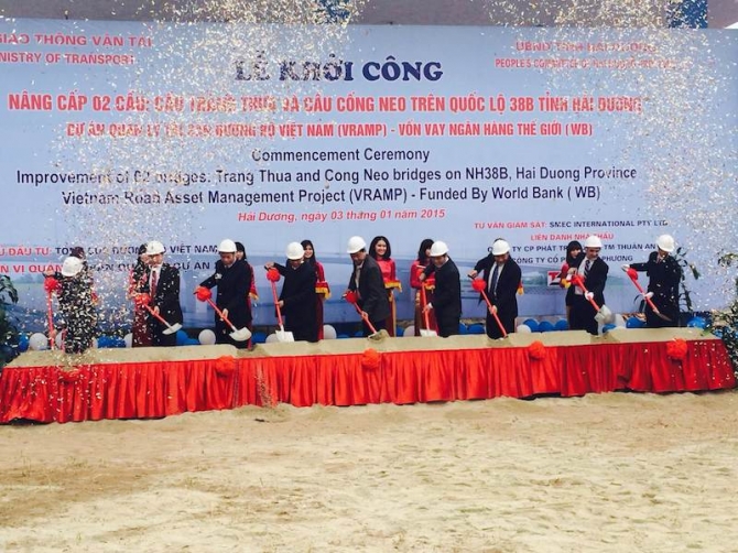 Lễ khởi c&ocirc;ng 2 cầu Tr&agrave;ng Thưa v&agrave; Cống Neo