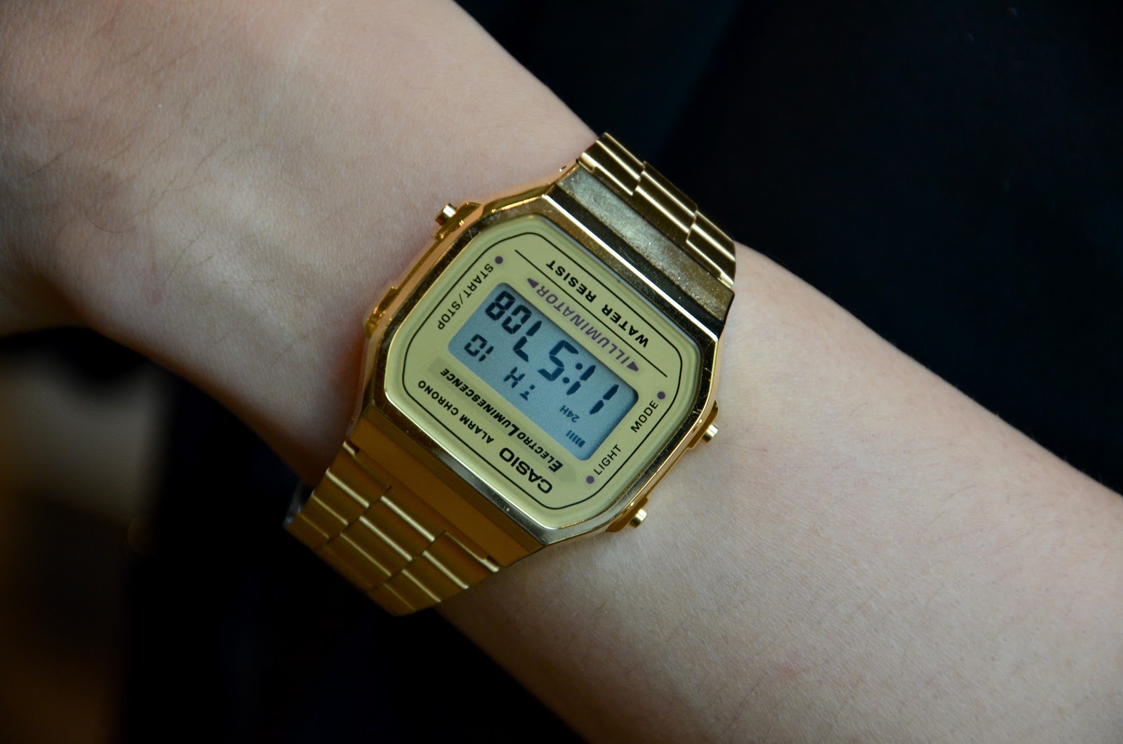 Casio Gold l&agrave; một mẫu đồng hồ nữ gi&aacute; rẻ, trẻ trung v&agrave; năng động. Ảnh minh họa