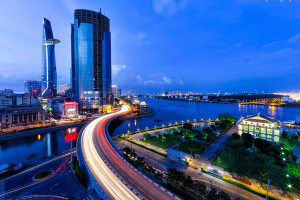 Du lịch 30/4 đến S&agrave;i G&ograve;n l&agrave; một địa điểm l&yacute; tưởng cho du kh&aacute;ch cả nước