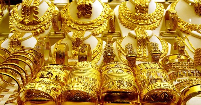 Đ&ocirc; la xuống thấp tạo điều kiện cho gi&aacute; v&agrave;ng thế giới l&ecirc;n cao