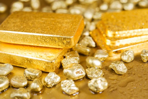 Giá vàng hôm nay 12/6 kết thúc một tuần tăng 2%