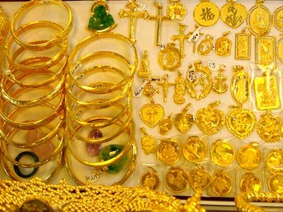 Dự đo&aacute;n gi&aacute; v&agrave;ng tuần tới, c&aacute;c chuy&ecirc;n gia duy tr&igrave; quan điểm lạc quan 
