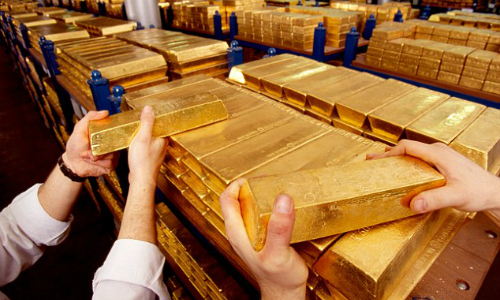 C&aacute;c nh&agrave; đầu tư cho rằng gi&aacute; v&agrave;ng thế giới sẽ sớm tăng trở lại