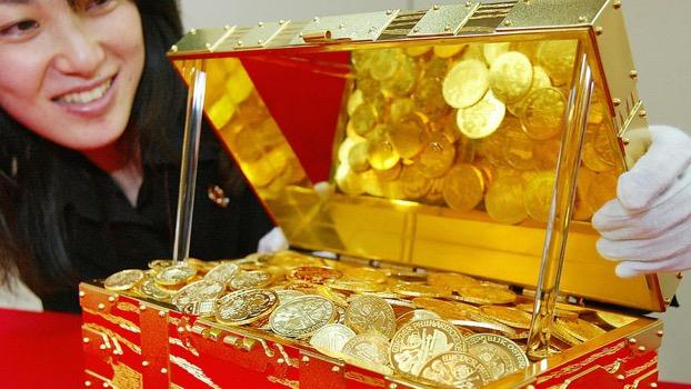 Gi&aacute; v&agrave;ng h&ocirc;m nay 26/6 duy tr&igrave; mức cao do l&agrave; t&agrave;i sản tr&uacute; ẩn an to&agrave;n