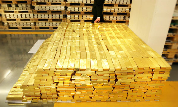 Gi&aacute; v&agrave;ng thế giới trong ngắn hạn phụ thuộc kh&aacute; lớn v&agrave;o l&atilde;i suất của FED
