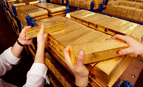 Giá vàng thế giới suy yếu, trong khi đồng đô la đang có dấu hiệu phục hồi Giá vàng thế giới suy yếu, trong khi đồng đô la đang có dấu hiệu phục hồi