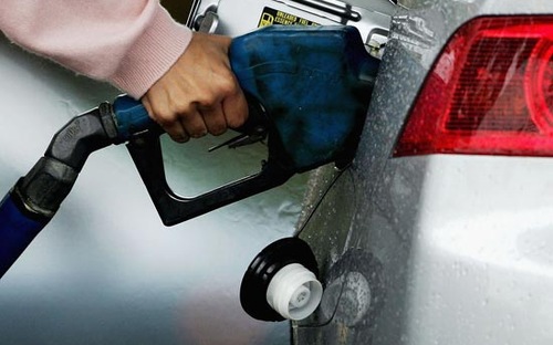 Gi&aacute; dầu thế giới lao dốc tr&ecirc;n 6% trong phi&ecirc;n giao dịch đ&ecirc;m qua 