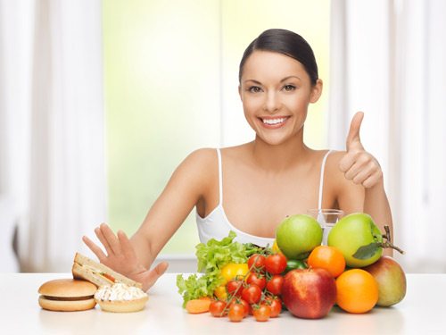 Đ&ecirc;̉ giảm c&acirc;n hi&ecirc;̣u quả c&acirc;̀n có ch&ecirc;́ đ&ocirc;̣ ăn u&ocirc;́ng khoa học