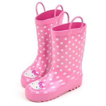 Boot nhựa th&iacute;ch hợp đi v&agrave;o trời mưa. Ảnh minh họa
